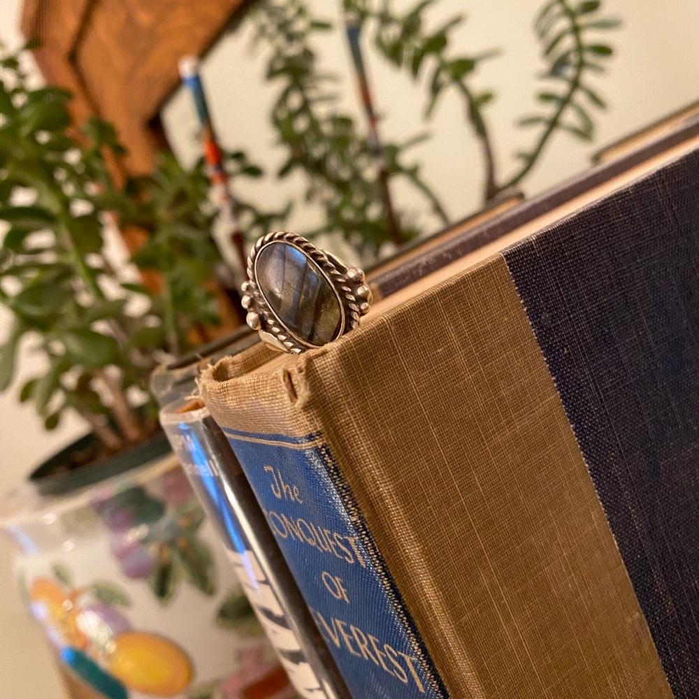 925 Labradorite Ring - Picture 8 of 11